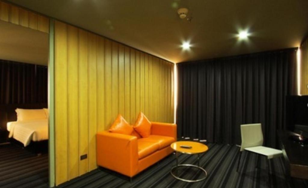 The Heritage Silom Hotel Bangkok Buitenkant foto