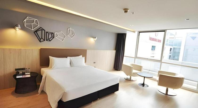 The Heritage Silom Hotel Bangkok Buitenkant foto